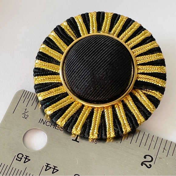 Vintage handmade black and gold cloth button earrings - Picture 4 of 6
